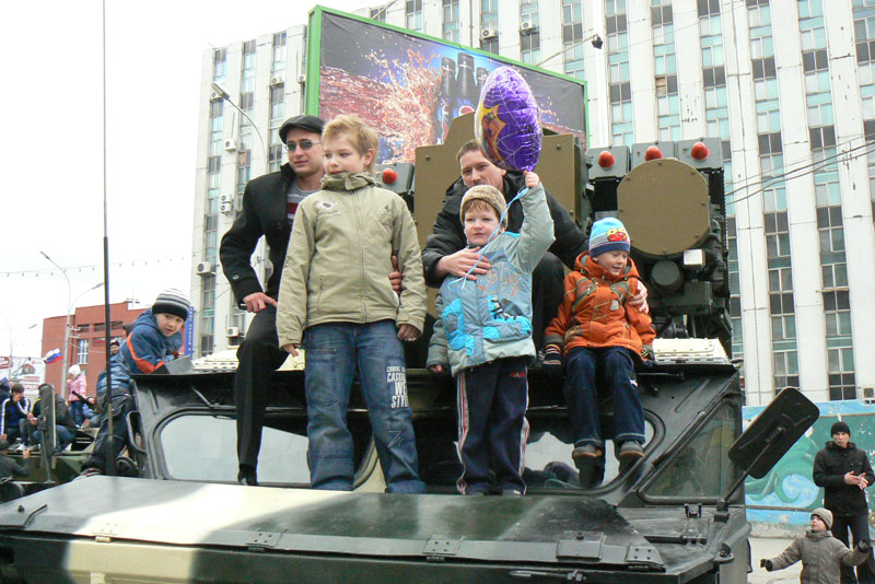 военный парад 9 мая 2011 в Новосибирске